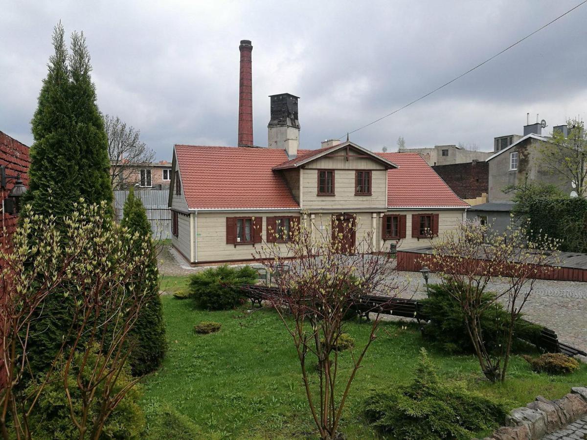 Auberge de jeunesse Gosciniec Folkier à Zgierz Extérieur photo